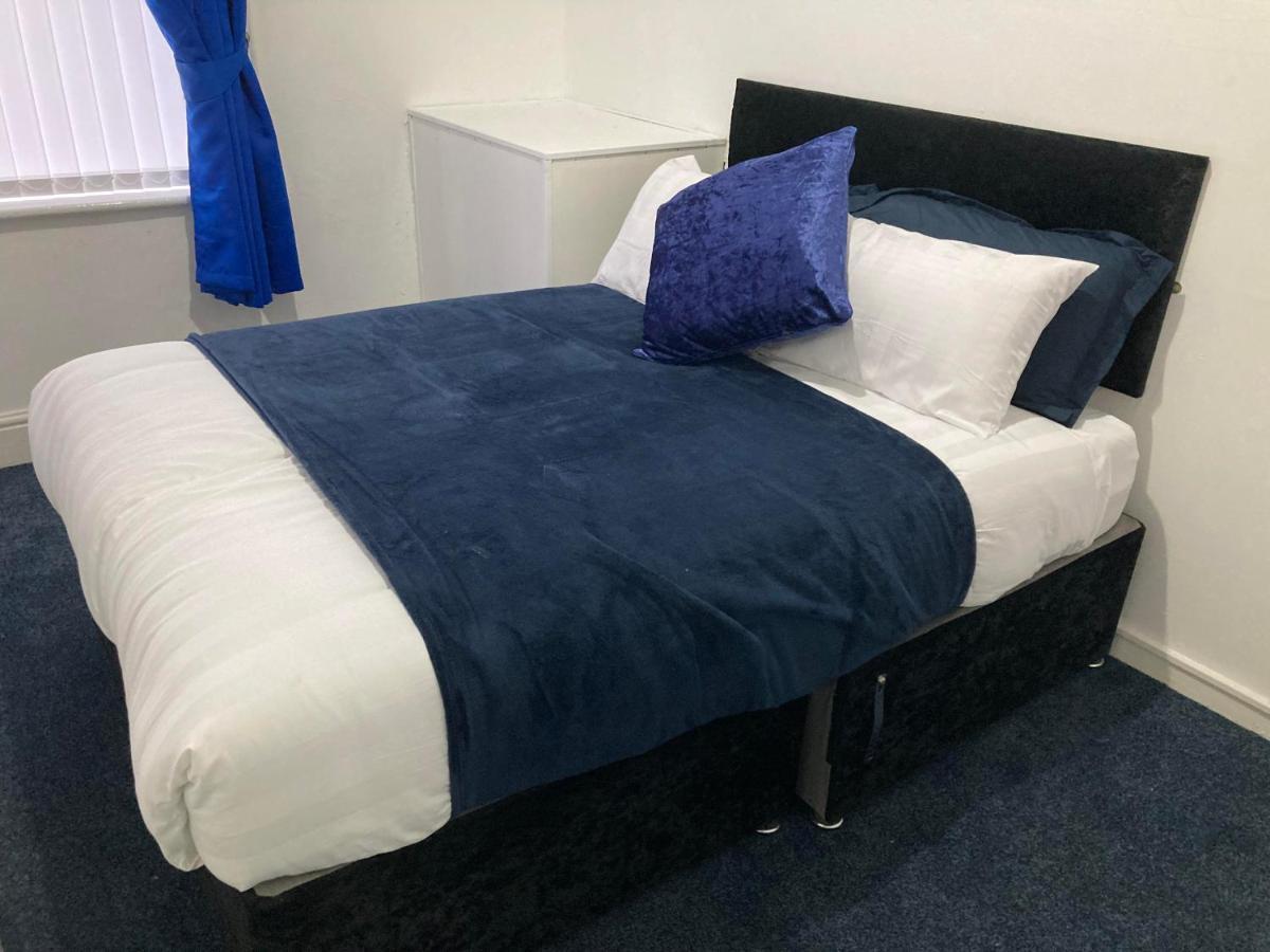 Agapi Apartment - Sea View Sleeps Ten Blackpool Exterior photo